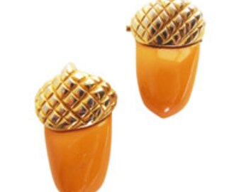 Bakelite Acorn Scatter Pins/Brooches Vintage 1940
