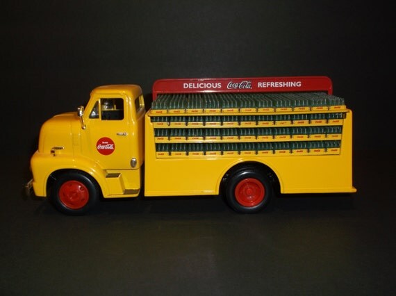 coca cola die cast metal bank