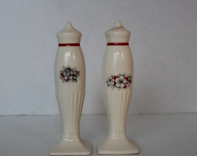 Vintage Salt and Pepper Shakers, Kitchen Collectible