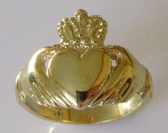 Large Gold Claddagh Ring