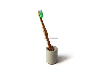 Concrete toothbrush holder, cement toothbrush holder, single toothbrush holder, beton, minimalist decor, toothbrush cup, modern decor
