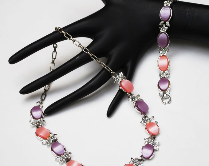 Thermoset necklace and bracelet set -Pink Purple plastic - silver tone Mid Century