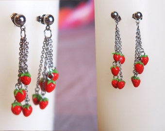 Dangling strawberry earrings - Fruit Jewelry - Fruit earrings - Miniature Food Jewelry