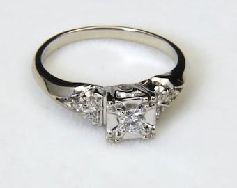 Vintage Estate 14k White Gold Diamond Engagement Ring Sz 5 .20 Carats