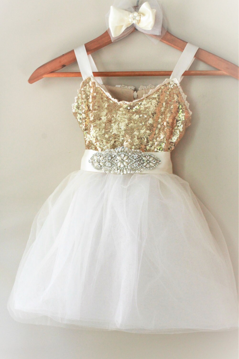 Gorgeous ivory / beige Flower Girl Dress with train - Olympia