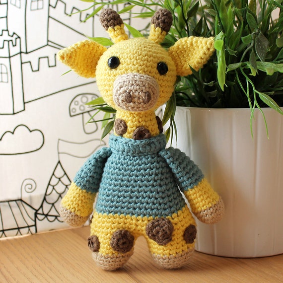 Giraffe - Animalius. Amigurumi Pattern PDF.