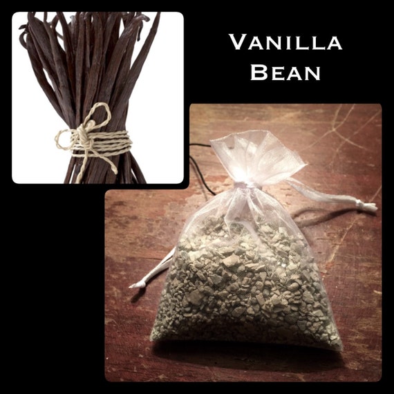 VANILLA BEAN Auto / Car Hanging Air Freshener 1 by AtoZCandles