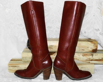 FREE SHIPPING! Womens Vintage Tall Brown Leather Knee High FRYE Boots Campus Boots Riding Boots Sz 5 B