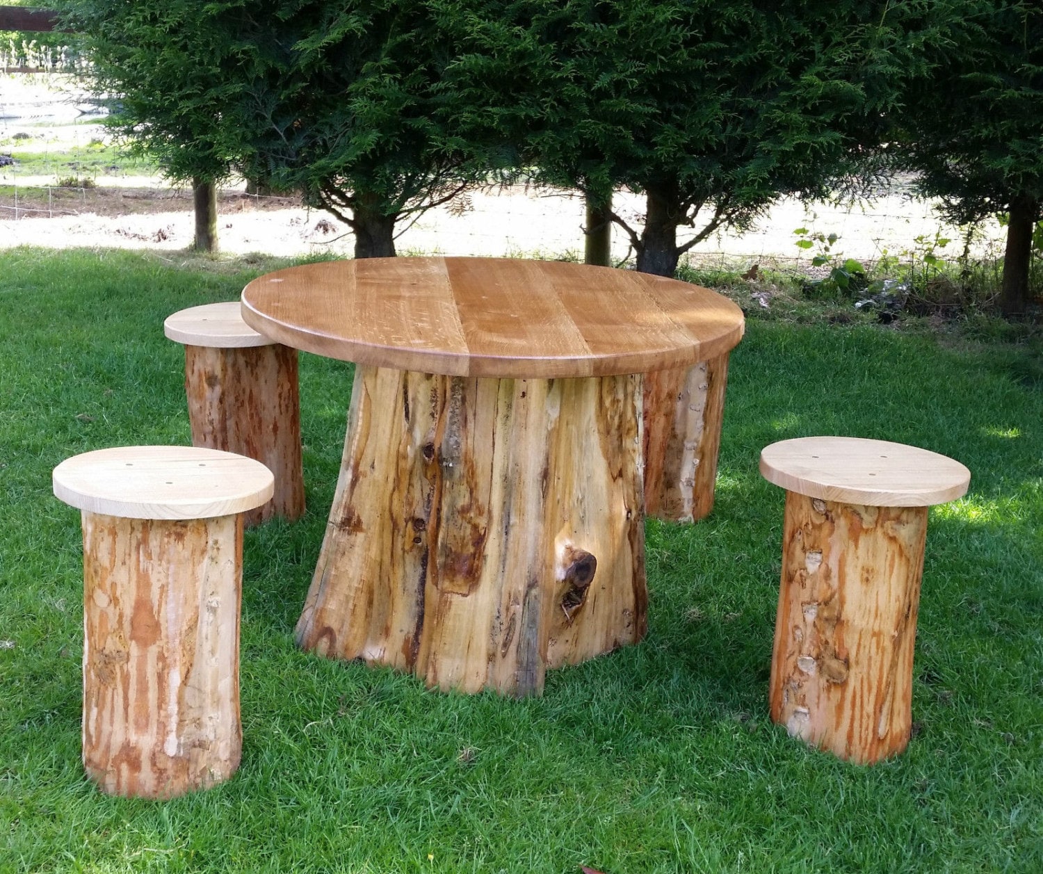 Woodland Hand crafted garden furniture set