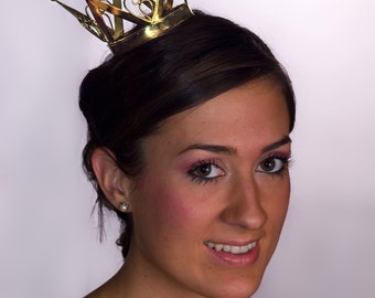 Queen of Hearts Mini Crown - Style 4287