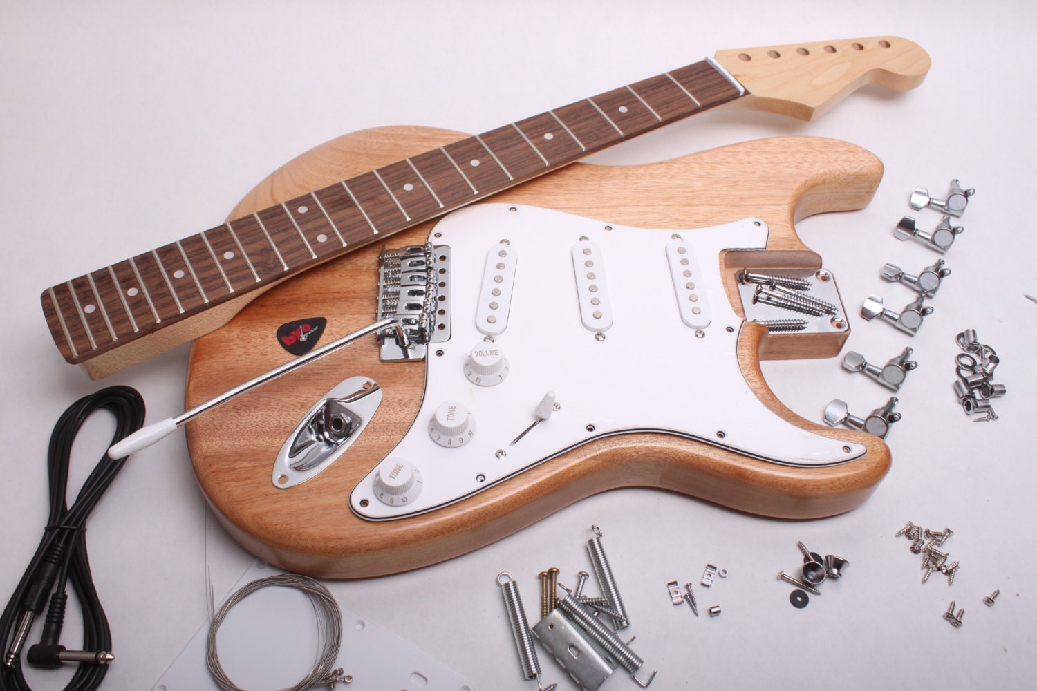 Build Your Own Electric Guitar Kit Strat Kit by BYOGuitar