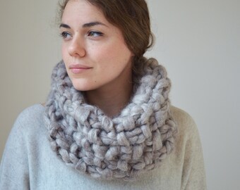 Alpaca Scarf - Chunky Knit Scarf - Infinity Scarf - Hand Knit Snood