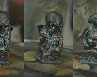 Cthulhu Idol. Faux Bronze
