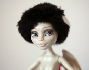 beautiful FAUN Rochelle Goyle Monster High OOAK custom repaint doll