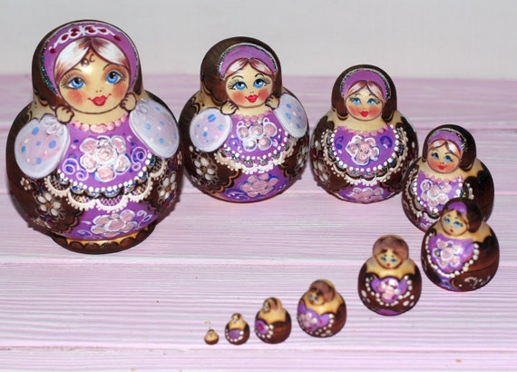 nesting dolls 10