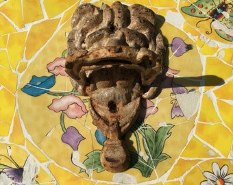 Vintage Lion Door knocker, Cast Iron Lion,