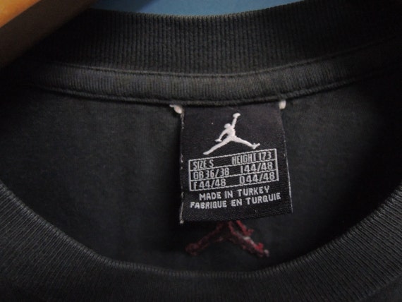 Vintage Nike Jordan Snickers Big Logo Sport Shirt Street Wear