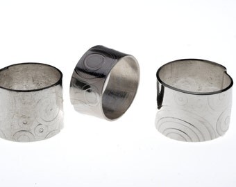 Handmade Sterling Silver Ring with pattern