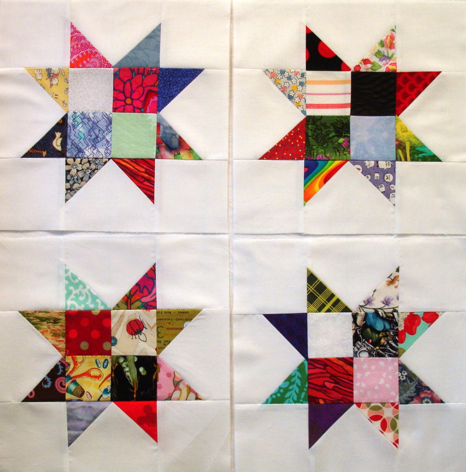 scrappy-floating-sawtooth-stars-pieced-quilt-blocks