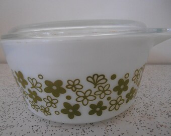 flowers in olive green...vintage pyrex casserole dish with lid