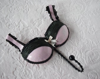 PINK BLACK BRA Hook Lace Bow Metal Ladies Bustier Corset Top Closet Bath Bedroom Organizer Necklace Jewelry Boudoir Burlesque Pinup Pin Up