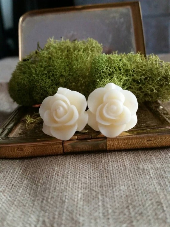 Flower Plugs Wedding Gauges Milky White Roses