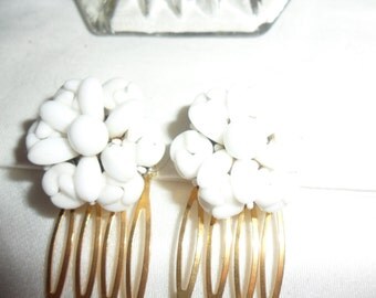 Authentic Vintage Two White Milk Glass Gold Hair Comb, WEDDING, BRIDE, PROM