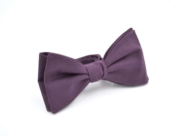 Freestyle Bowtie in Dark Purple Cotton, Plum Bow Tie, Purple Self Tie Bow Tie, Eggplant Bow Tie