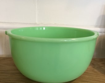Vintage Jadeite Mixing Bowl - XL - Gorgeous