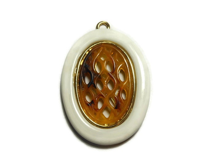 White oval honeycomb pendant, golden brown resin honeycomb focal with gold-plated brass, white enamel frame, 60x41mm oval