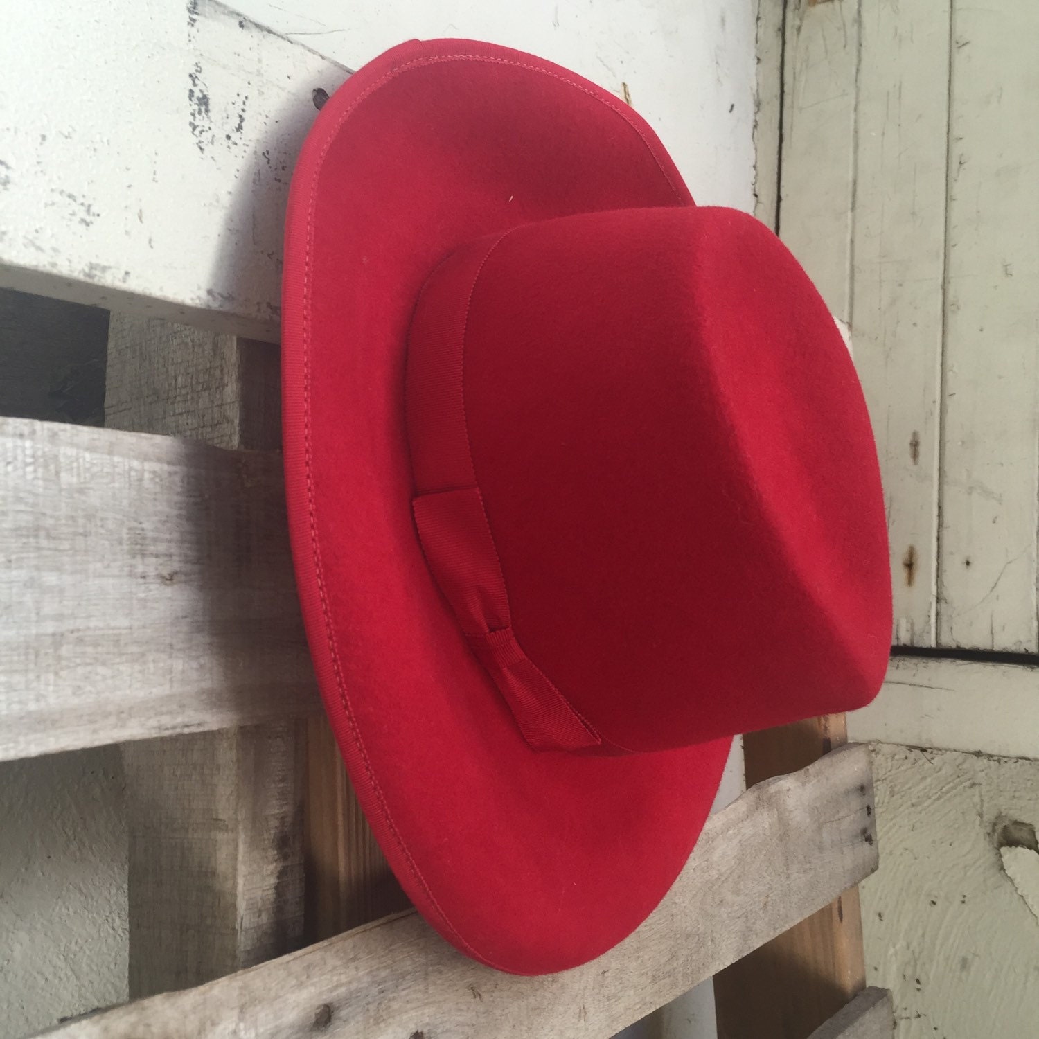 vintage red lady stetson hat the pioneertown by GoldstruckGoods