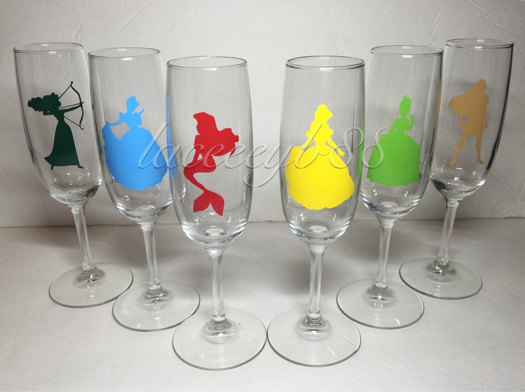 Personalized Disney Themed Champagne FlutesDisney Champagne