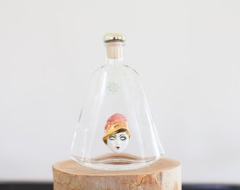 Vintage perfume bottle Antique perfume bottle Glass perfume bottle Vanity glass bottle