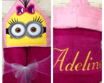 Yellow Follower Minion Girl Hooded Towel/ Minion Girl Birthday/ Minion Gifts/ Minion Costume/ Kids Hooded Towels/ Beach Towel/ Pool Towel