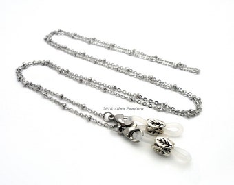 Women Eyeglass Chain Stainless Steel Glasses Chain for Women Simple Eyeglasses Chain Silver Eye Glass Chain Necklace Reading Glasses Lanyard