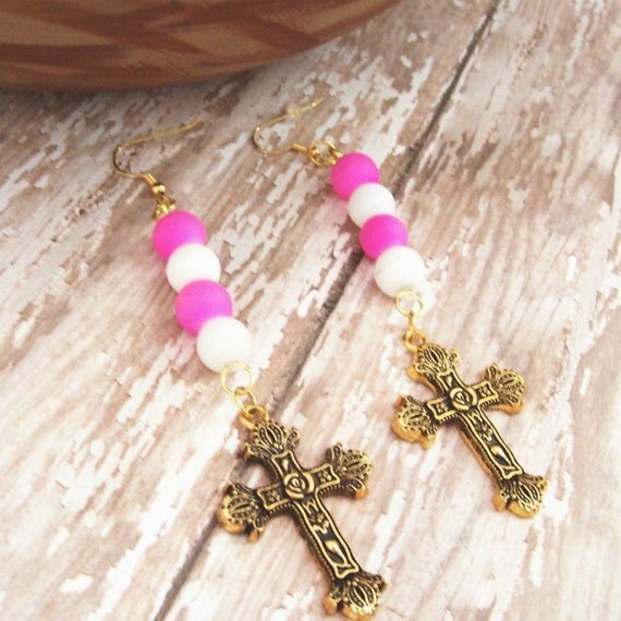 Items similar to Gold Cross Earrings With Pink and White Beads
