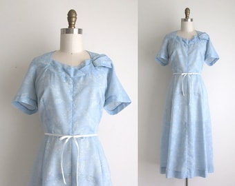 1950s Dress / Vintage 1950s Dress / Blue Polyester Day Dress 29.5" Waist