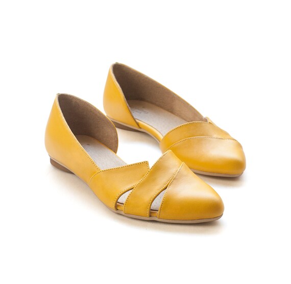 Sale 35 off Yellow flats women shoes yellow shoes