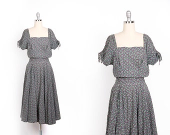 Vintage 1940s dress // 40s floral day dress