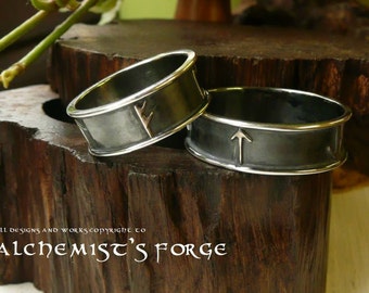 18carat gold runic wedding rings