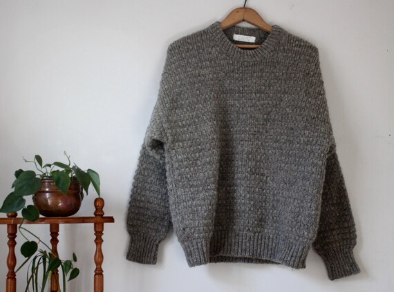 Vintage 100% wool Newfoundland Hand-knit Sweater Mens Medium