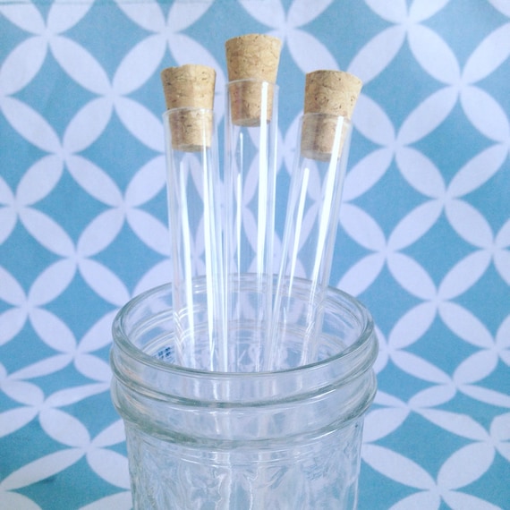 200 x 15ml Plastic Test Tubes  later Corks 6  sure Tubes