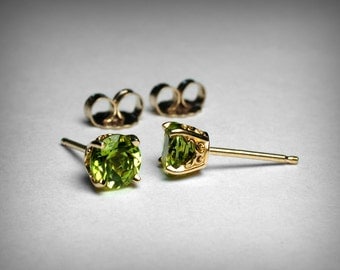 14K Peridot Earrings Studs, Genuine AAA Peridot Stud Earring, 14K Yellow 14K White Gold Studs, Peridot Jewelry, August Birthstone Earrings