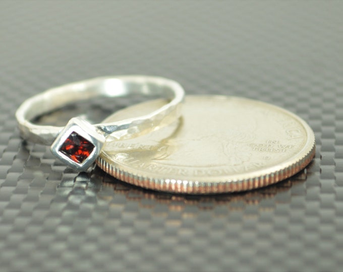 Square Garnet Ring, Garnet Solitaire, Garnet Silver Ring, January Birthstone Ring, Square Stone Mothers Ring, Silver Band, Square Stone Ring