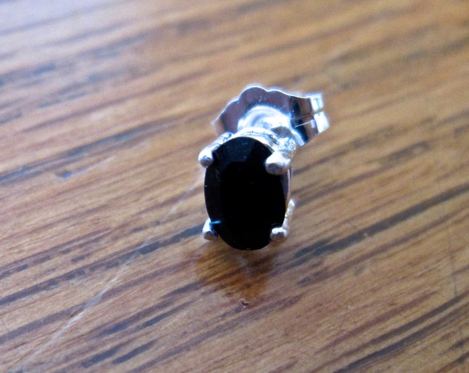 Man's Black Sapphire Stud. 6x4mm Oval, Natural, Set in Sterling Silver E889M