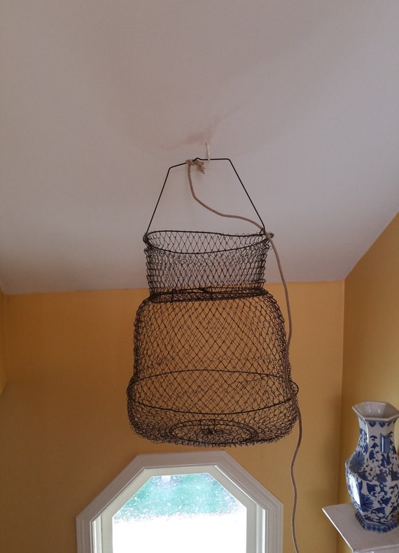 Large Vintage Collapsible Wire Fish Basket by GladStoneatHome