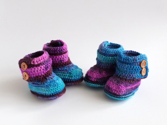 Crochet Twins Baby Booties Twins baby shower by HandmadebyInese