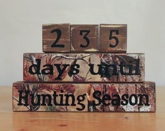 Deer Hunter Gift- Hunting Countdown Blocks- Countdown to Hunting- Personalized Hunting Gift- Father's Day Hunter- Personalized Hunter Gift