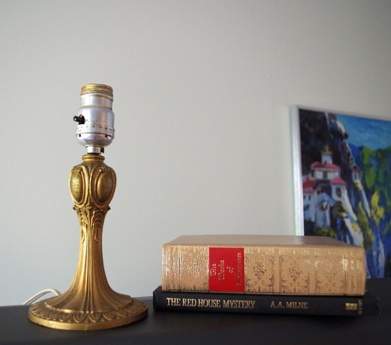 Small Gold Accent Bedside Table Lamp Vintage Ornate Lamp