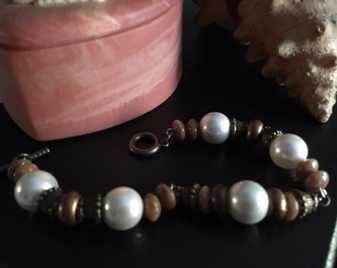 Copper/South Sea Shell Pearl Bracelet